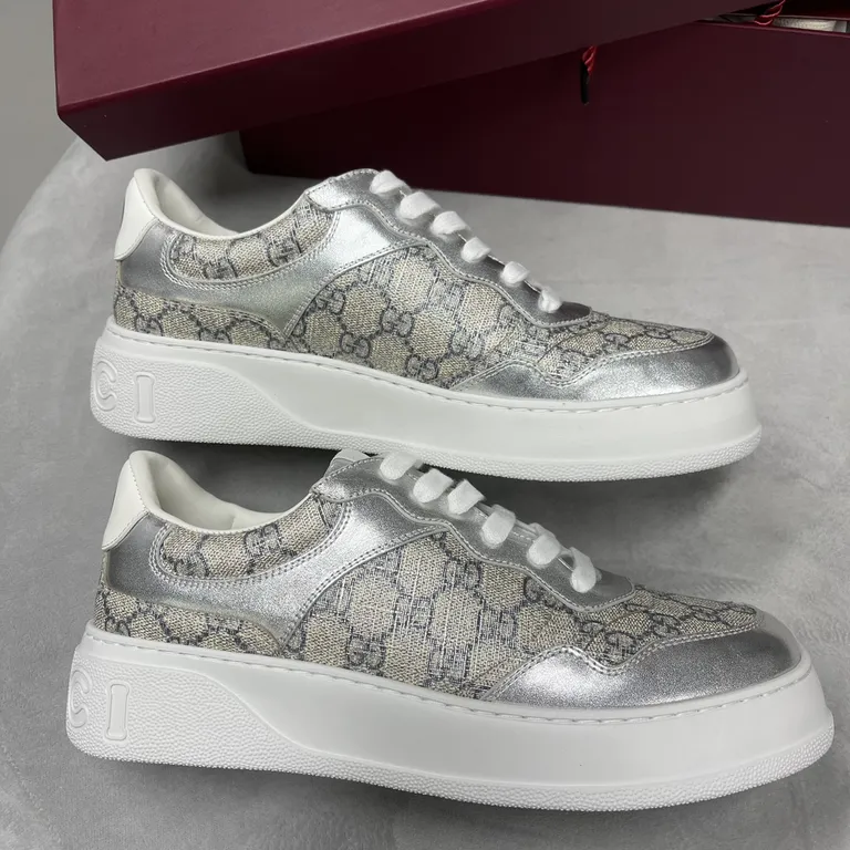 Gucci Shoe 